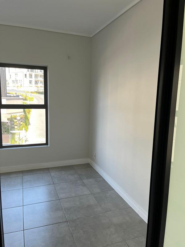 To Let 1 Bedroom Property for Rent in Waterfall Gauteng