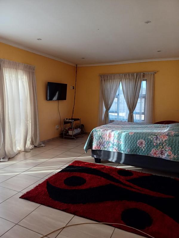 4 Bedroom Property for Sale in Lanseria Gauteng