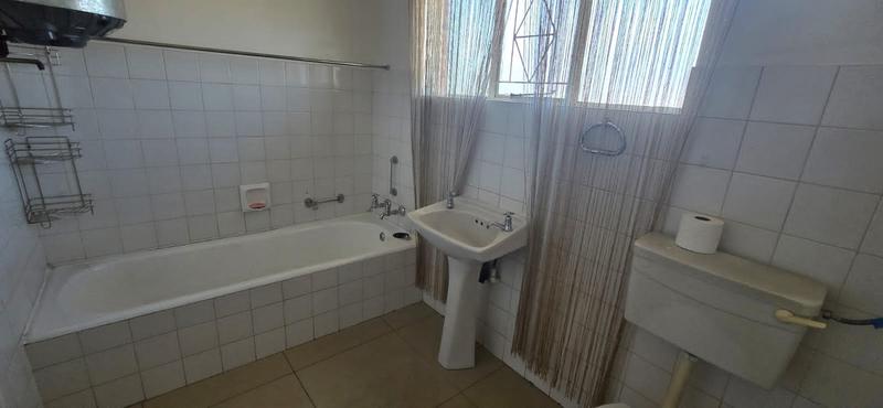 To Let 2 Bedroom Property for Rent in Elspark Gauteng