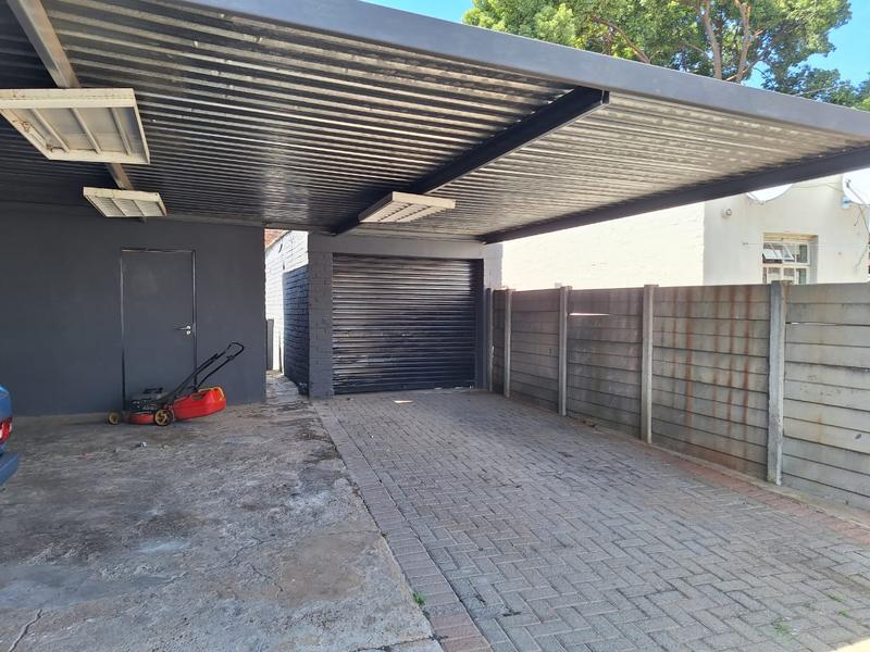 To Let 4 Bedroom Property for Rent in Geduld Gauteng