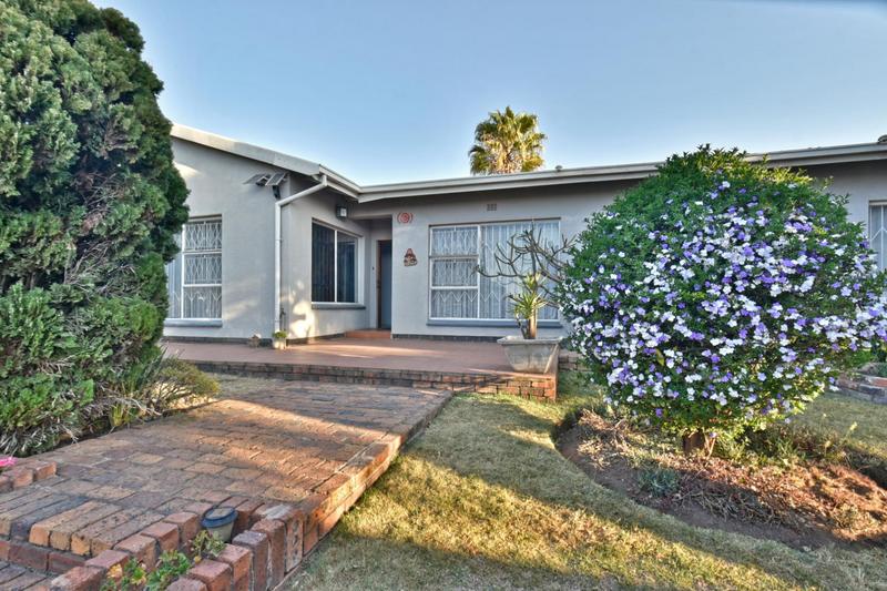 3 Bedroom Property for Sale in The Hill Gauteng