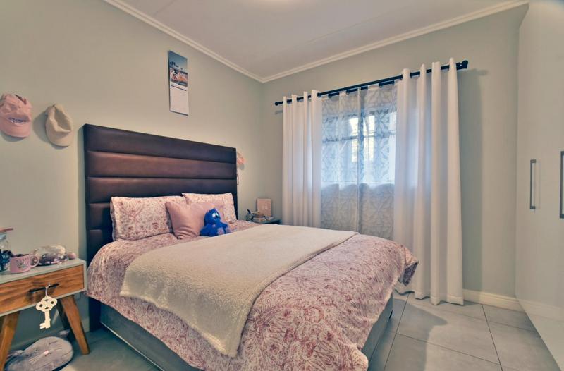 2 Bedroom Property for Sale in Eye of Africa Gauteng