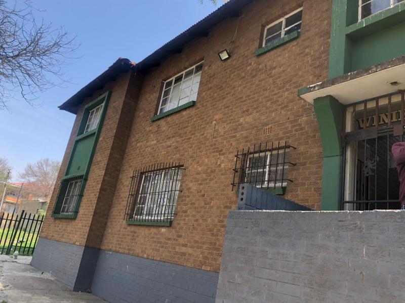 8 Bedroom Property for Sale in Rosettenville Gauteng