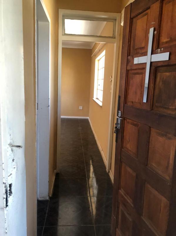 8 Bedroom Property for Sale in Rosettenville Gauteng