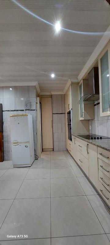 4 Bedroom Property for Sale in Karenpark Gauteng