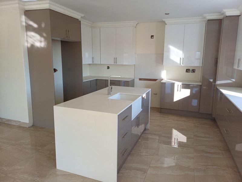 4 Bedroom Property for Sale in Lanseria Gauteng