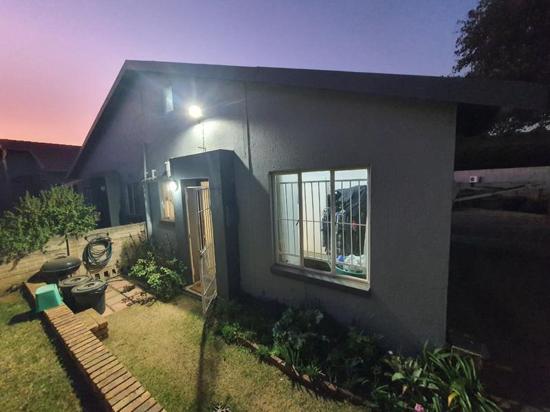 2 Bedroom Property for Sale in Eden Glen Gauteng