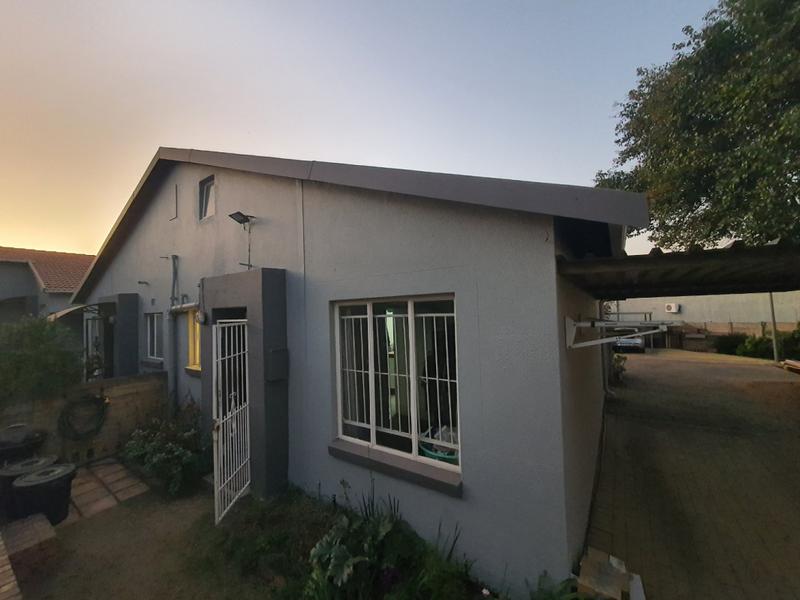 2 Bedroom Property for Sale in Eden Glen Gauteng