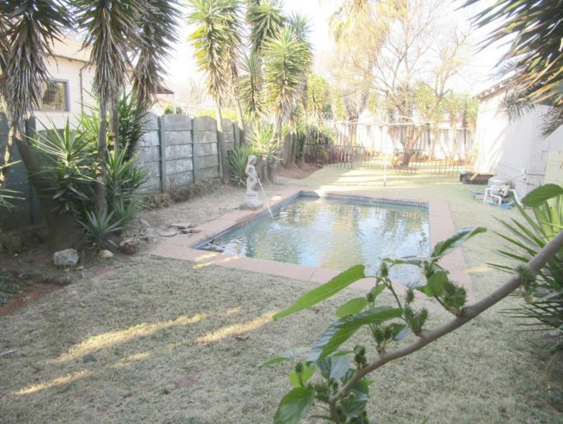 4 Bedroom Property for Sale in Primrose East Gauteng