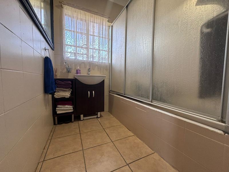 3 Bedroom Property for Sale in Northcliff Gauteng