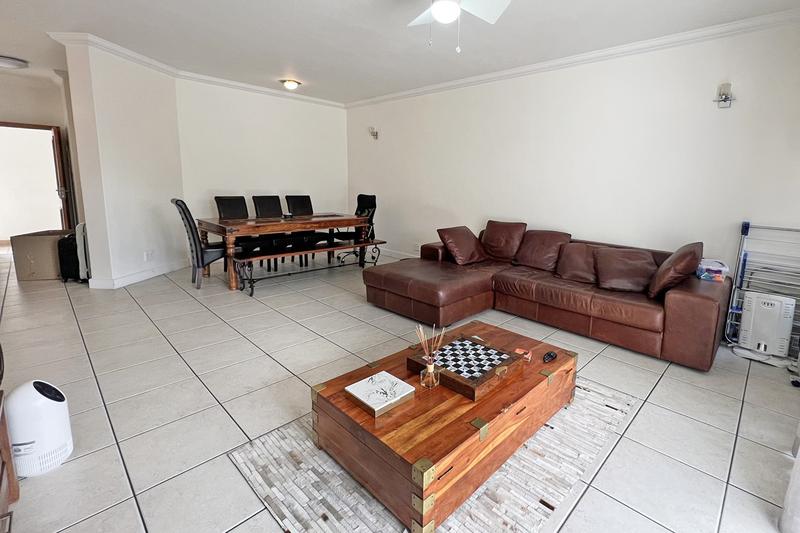 2 Bedroom Property for Sale in Sandown Gauteng