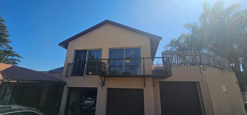 To Let 2 Bedroom Property for Rent in Allen Grove Gauteng