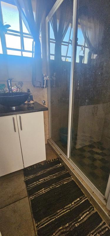 To Let 2 Bedroom Property for Rent in Allen Grove Gauteng