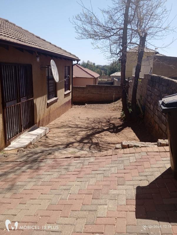 To Let 3 Bedroom Property for Rent in Tembisa Gauteng