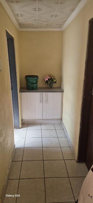 5 Bedroom Property for Sale in Tembisa Gauteng