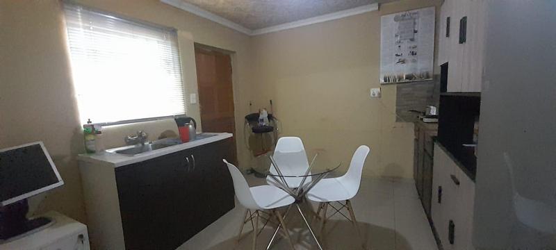 10 Bedroom Property for Sale in Tembisa Gauteng