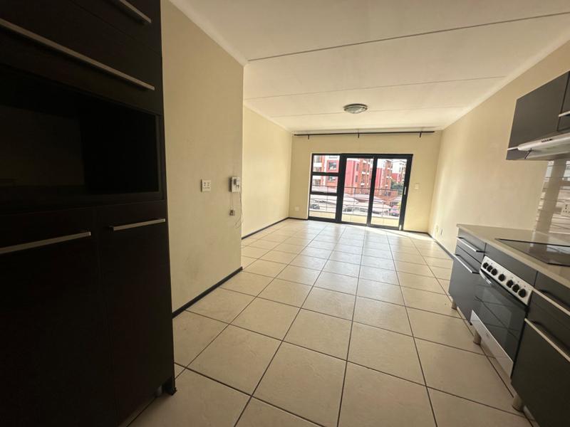 To Let 2 Bedroom Property for Rent in Greenstone Hill Gauteng