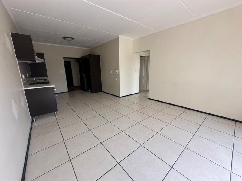 To Let 2 Bedroom Property for Rent in Greenstone Hill Gauteng