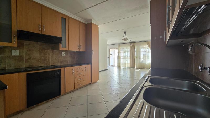 3 Bedroom Property for Sale in Bedford Gardens Gauteng