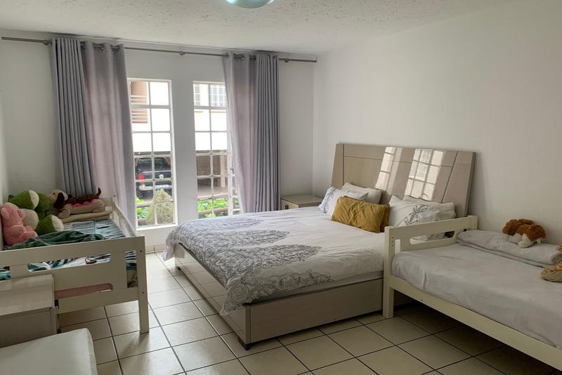 2 Bedroom Property for Sale in Bedfordview Gauteng