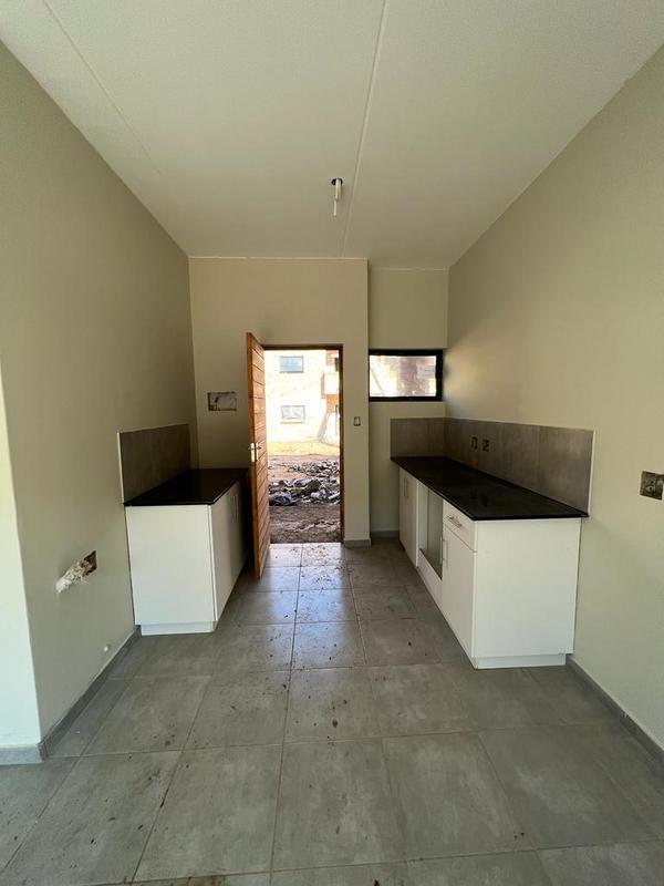 To Let 2 Bedroom Property for Rent in Vosloorus Gauteng