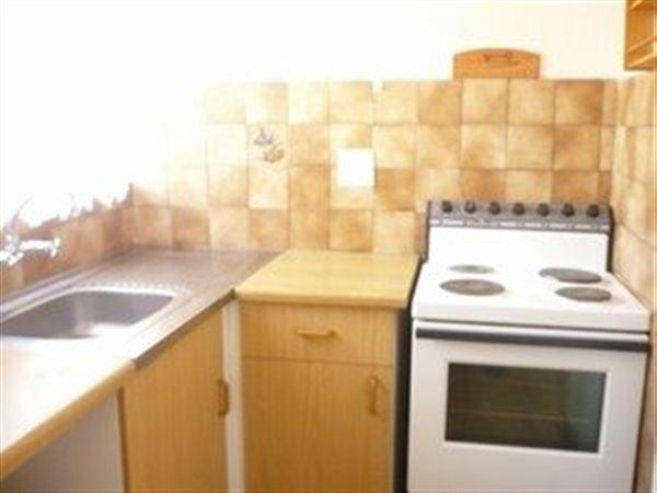 To Let 2 Bedroom Property for Rent in Glen Austin Gauteng