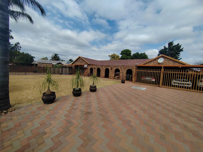 4 Bedroom Property for Sale in Doornpoort Gauteng