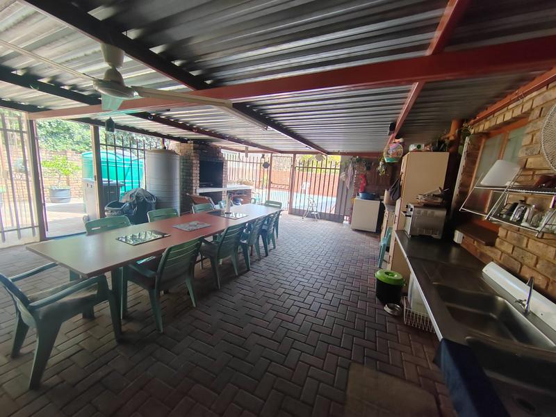 4 Bedroom Property for Sale in Doornpoort Gauteng