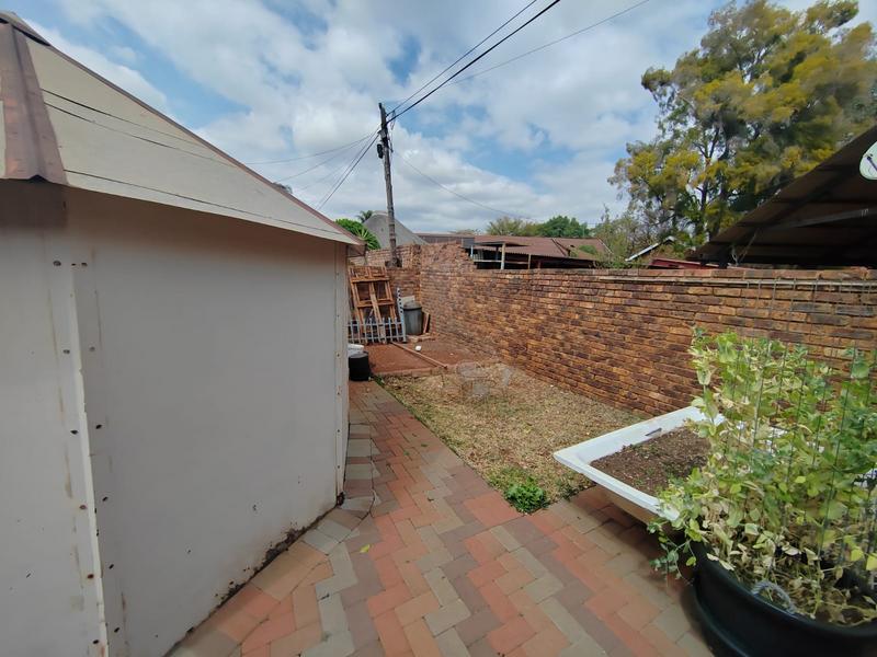 4 Bedroom Property for Sale in Doornpoort Gauteng