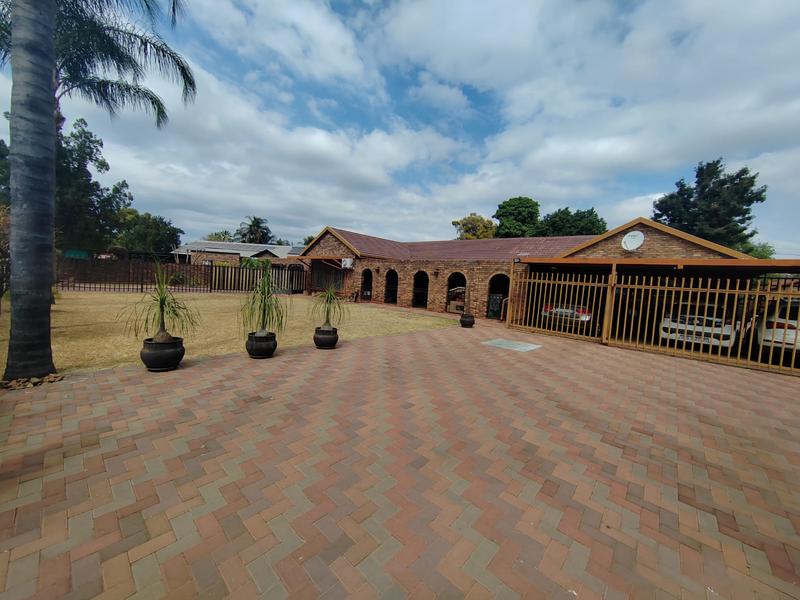 4 Bedroom Property for Sale in Doornpoort Gauteng