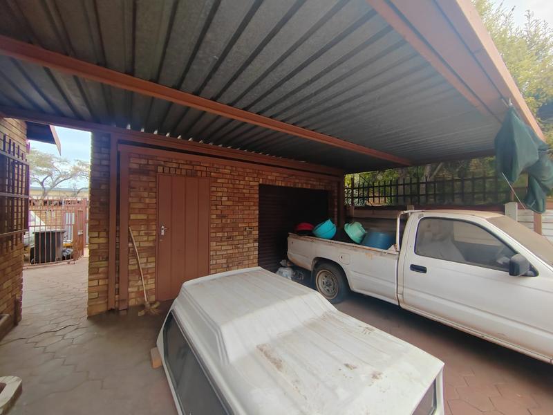 3 Bedroom Property for Sale in Dorandia Gauteng