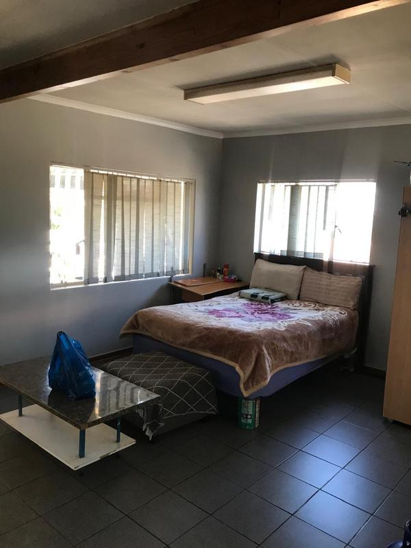 3 Bedroom Property for Sale in Dawnview Gauteng