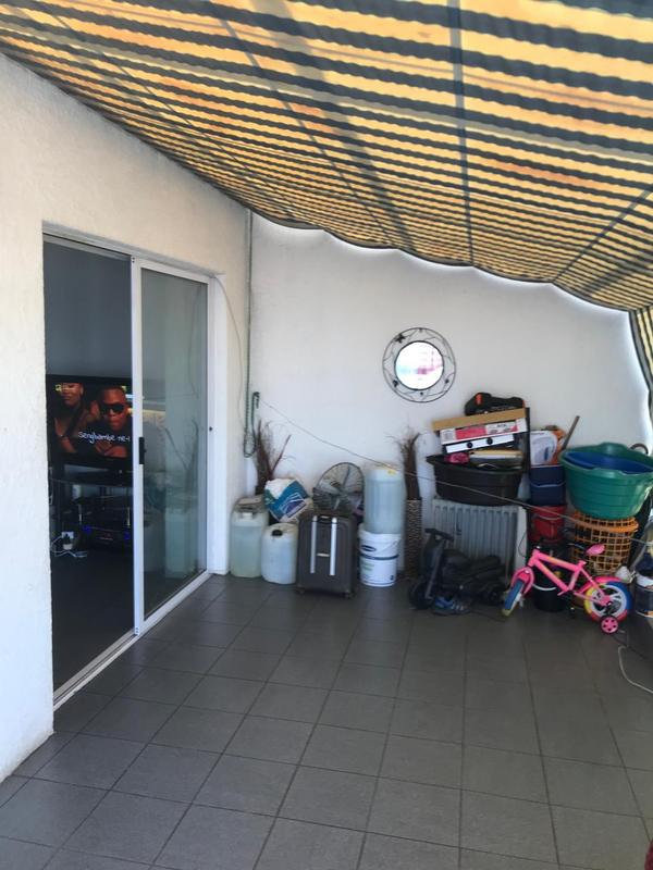 3 Bedroom Property for Sale in Dawnview Gauteng