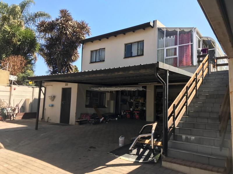 3 Bedroom Property for Sale in Dawnview Gauteng