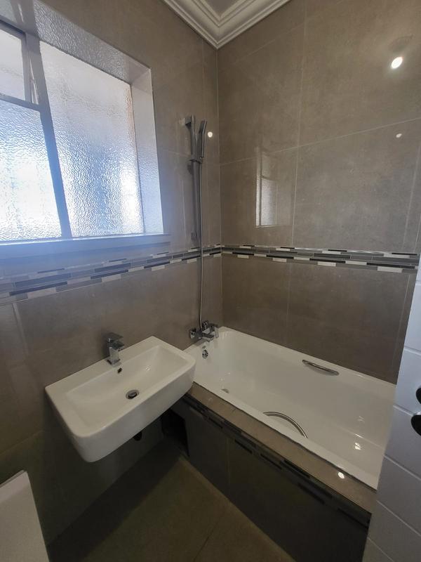 To Let 1 Bedroom Property for Rent in Kensington Gauteng