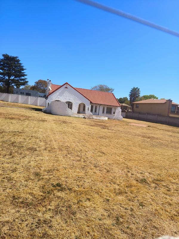 0 Bedroom Property for Sale in Bedfordview Gauteng