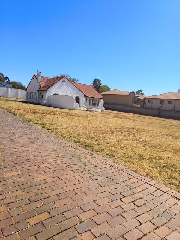 0 Bedroom Property for Sale in Bedfordview Gauteng