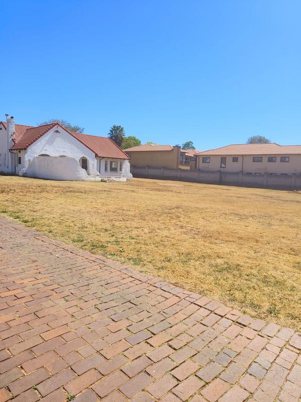 0 Bedroom Property for Sale in Bedfordview Gauteng