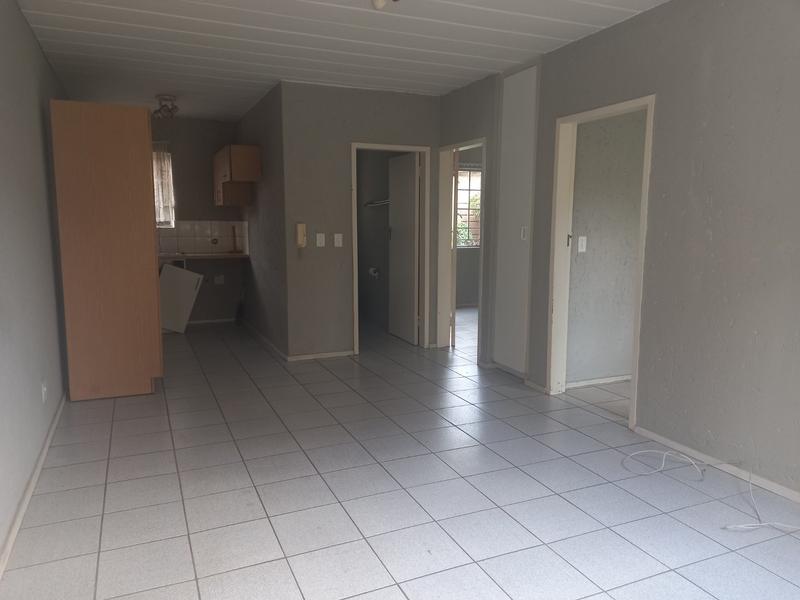 To Let 2 Bedroom Property for Rent in Georginia Gauteng