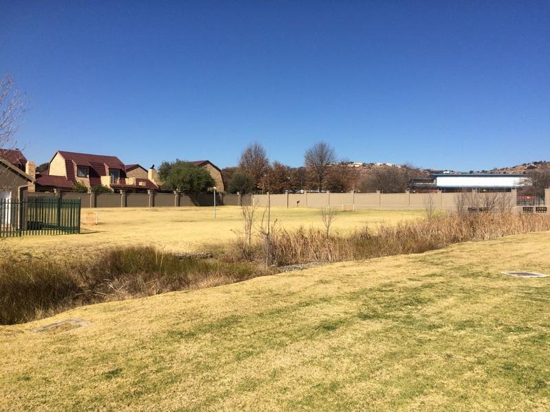 1 Bedroom Property for Sale in Ruimsig Gauteng