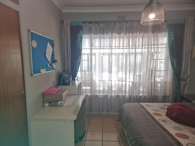 3 Bedroom Property for Sale in Hurlyvale Gauteng