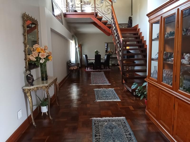 5 Bedroom Property for Sale in South Kensington Gauteng