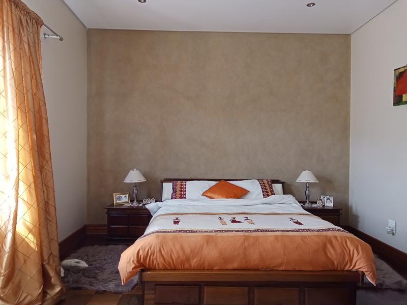 5 Bedroom Property for Sale in South Kensington Gauteng