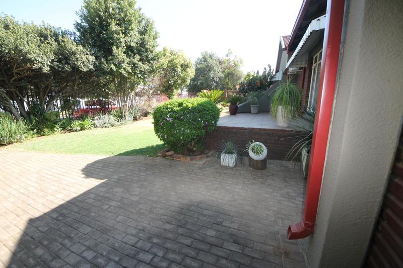 To Let 3 Bedroom Property for Rent in Elspark Gauteng