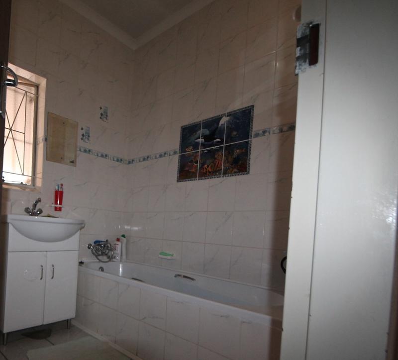 To Let 3 Bedroom Property for Rent in Elspark Gauteng