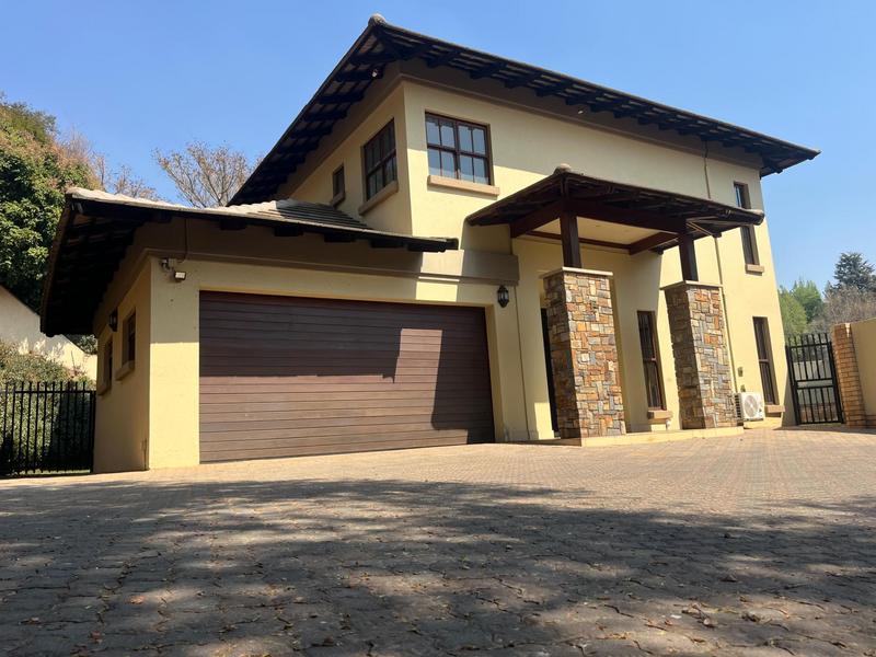 3 Bedroom Property for Sale in Waterkloof Ridge Gauteng