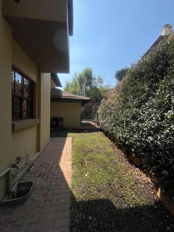 3 Bedroom Property for Sale in Waterkloof Ridge Gauteng