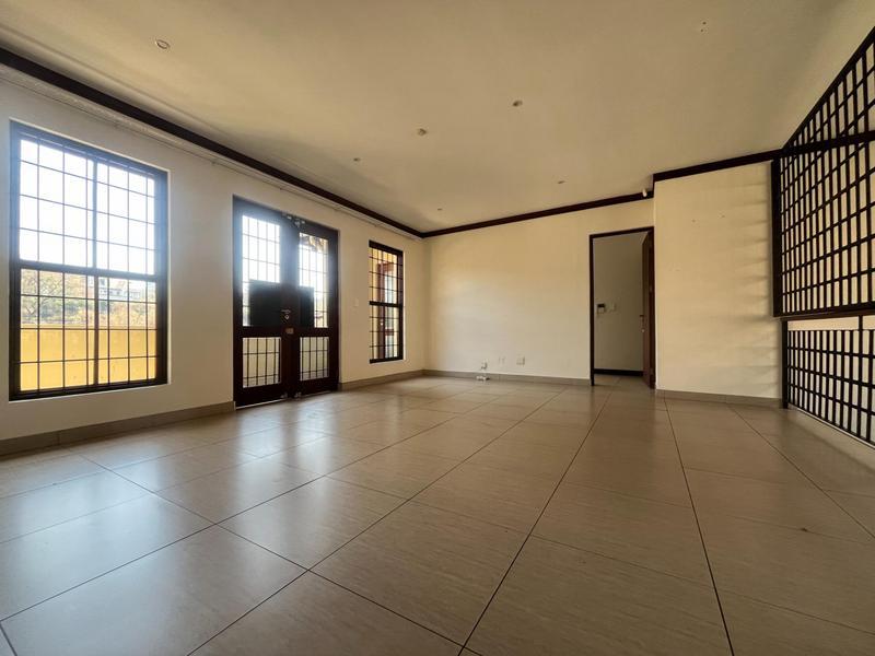 3 Bedroom Property for Sale in Waterkloof Ridge Gauteng