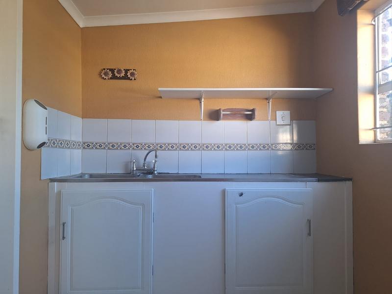 5 Bedroom Property for Sale in Lodeyko Gauteng