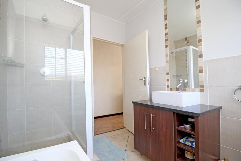 3 Bedroom Property for Sale in North Riding Gauteng